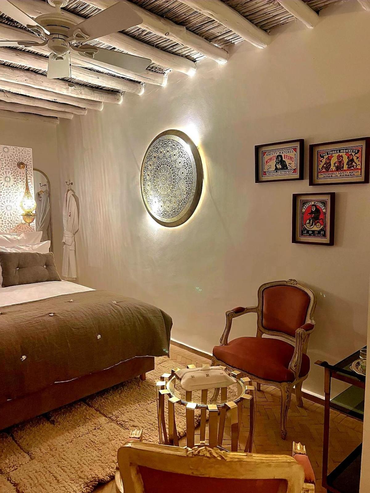 マラケシュ Le Singe Rose Bed & Breakfast エクステリア 写真