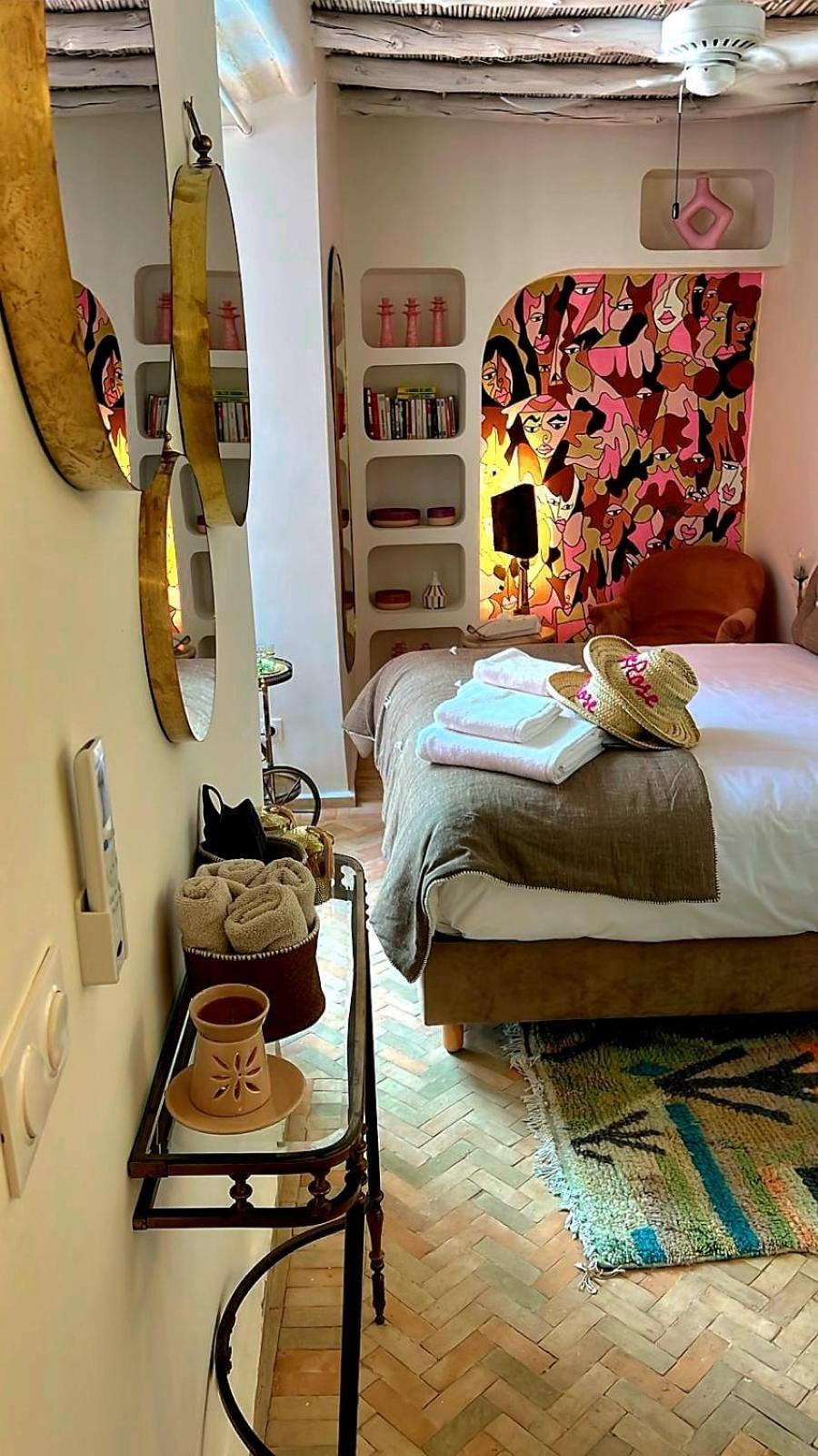 マラケシュ Le Singe Rose Bed & Breakfast エクステリア 写真