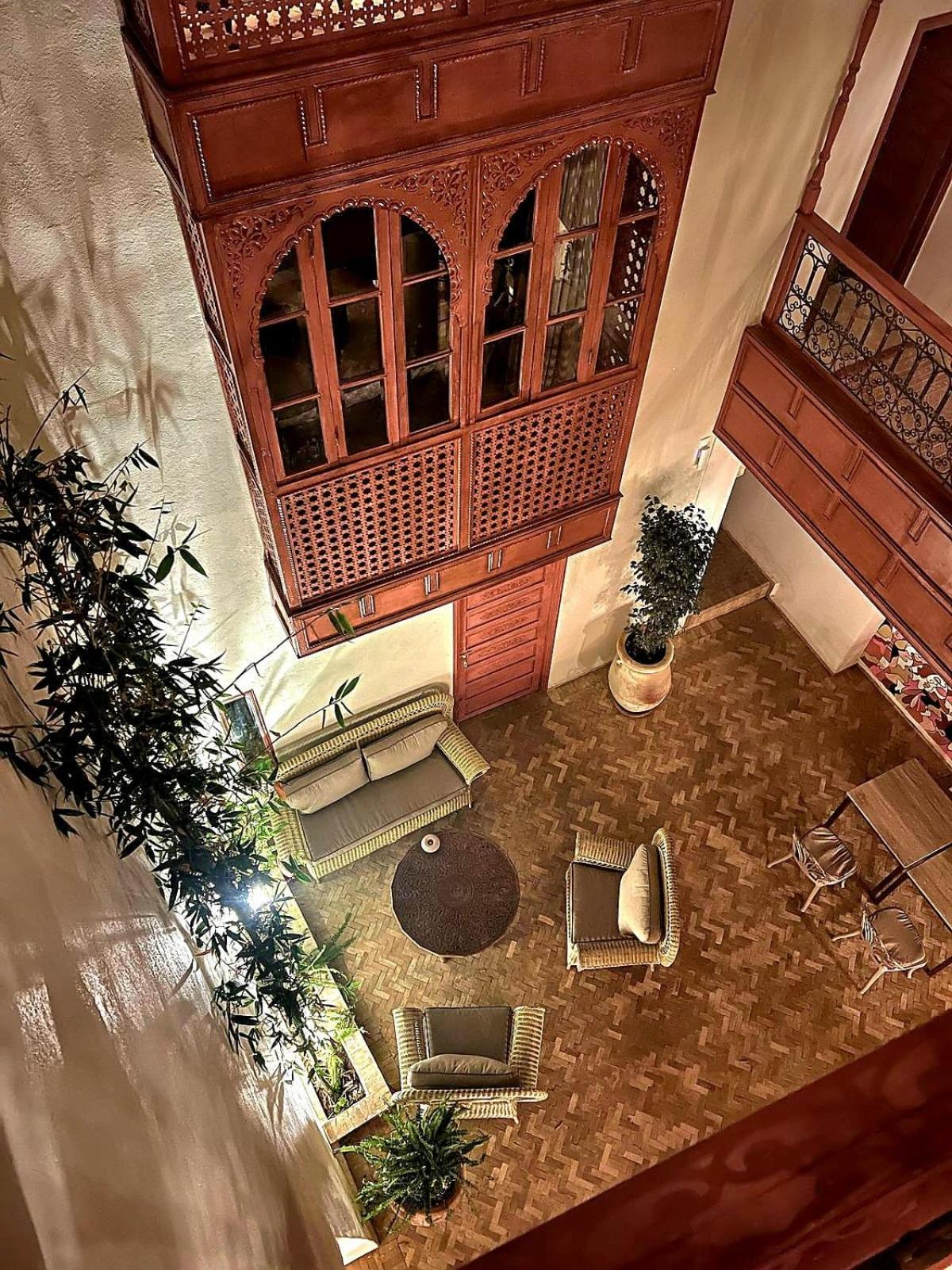 マラケシュ Le Singe Rose Bed & Breakfast エクステリア 写真